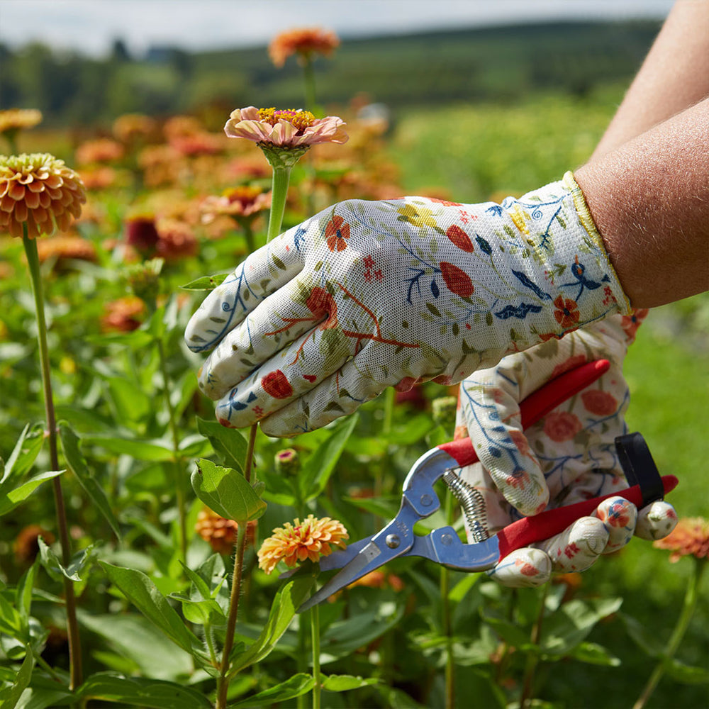 Womanswork Garden of Paradise Nitrile Weeder Gloves
