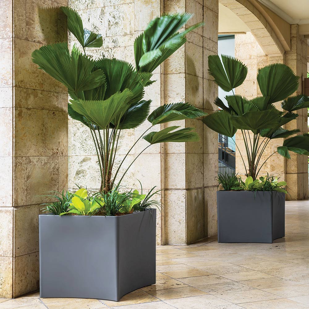 Crescent Garden Pinch Planter