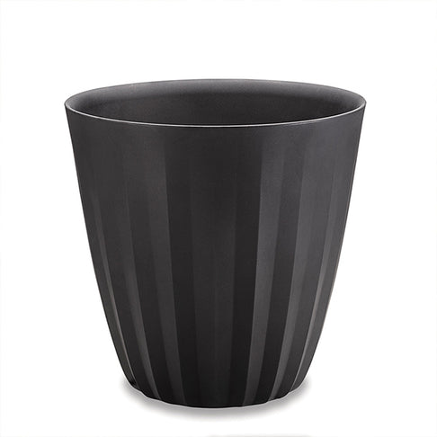 Crescent Garden Pleat Modern Planter in Caviar Black